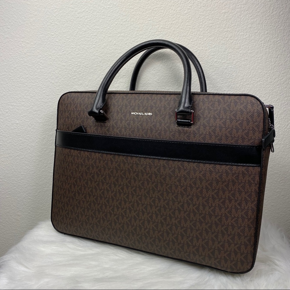 MICHAEL KORS HARRISON FRONT ZIP BRIEFCASE - Picture 2 of 8